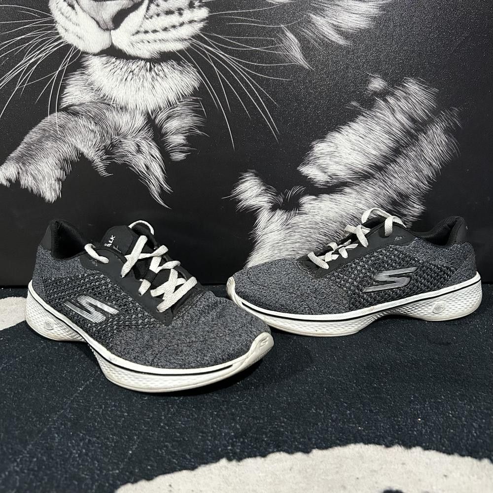 Skechers GOwalk4 14146-BKW Athletic Sneaker Women's 7 Gray Mesh Lace-Up Running
